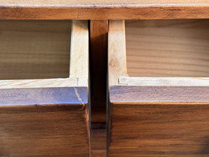Meuble de rangement de luxe en bois de cerisier massif avec petits tiroirs pour bijoux, idéal pour la maison, les hôtels et les projets industriels (approvisionnement direct usine) - Product Image 3