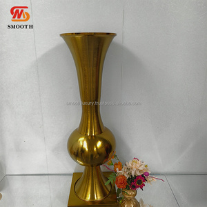 Smooth New Design Factory Price Golden Stainless Steel <b>Large</b> Flower Stand Wedding Center Decoration <b>For</b> Event - Product Image 2