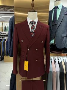 Ensemble <span class=keywords><strong>de</strong></span> <span class=keywords><strong>Costume</strong></span> Croisé <span class=keywords><strong>de</strong></span> Luxe pour Homme avec Veste, Pantalon et <span class=keywords><strong>Gilet</strong></span> Idéal pour Réunions d'Affaires - Product Image 4