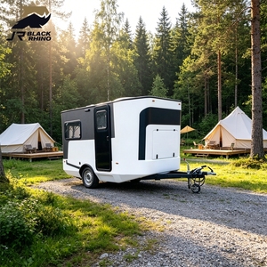<span class=keywords><strong>Caravane</strong></span> légère pour le camping et les voyages avec espace <span class=keywords><strong>de</strong></span> vie extensible, salle <span class=keywords><strong>de</strong></span> bain et système <span class=keywords><strong>de</strong></span> cuisine - Product Image 1