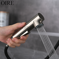 Robinet de cuisine certifié CE en alliage de zinc, finition brossée contemporaine, extractible, double fonction, rotation à 360 degrés, pour hôtel et appartement