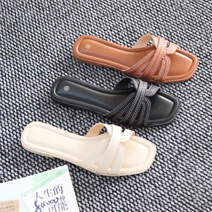 Fashionable and Popular Casual Women's Sandals and Slippers Summer Lightweight Women's <b>Soft</b>-<b>soled</b> Sandals Slippers Comfortable - Product Image 1