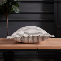 Haute qualité canapé taie d'oreiller couverture coussin Jacquard rayé taie d'oreiller jeter taie d'oreiller avec gland