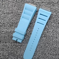 Montre sport haut de gamme style 35-03 en fibre de carbone blanche, bracelet bleu, cadran squelette, boîtier tonneau, montre mécanique automatique pour homme