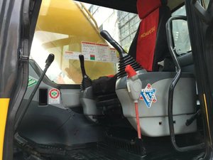 รถขุดมือสองจากญี่ปุ่น Komatsu PC220 สภาพดี ลดราคาพิเศษ รุ่น PC200 210 220 มีจำหน่าย - Product Image 5