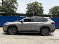 2022 2023 2024 Mobil Toyota RAV4 2.0L Luxury SUV dengan Transmisi Otomatis, Mobil Bekas, Harga Terjangkau, Interior Kulit