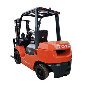 Chariot élévateur Toyota d'occasion 2,5 tonnes à bas prix, très demandé, avec moteur et boîte de vitesses d'origine japonaise, rapport d'inspection inclus - Product Image 1