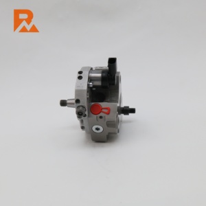 Pompe à injection de carburant 0445010026 0445010041 13517797413 7785125 pour moteur - Product Image 1