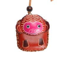 Porte-clés mini pochette singe mignon en cuir fait main, breloque de sac animal, pendentif décoratif artisanal pour rétroviseur de voiture, cadeau promotionnel