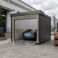 Garage modulaire en acier détachable haute résistance avec porte à enroulement pour stationnement extérieur et rangement sécurisé des outils