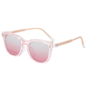 Lunettes de soleil magnétiques à clipser Tr90 unisexes polarisées UV400 pour la conduite, les voyages et la mode - Product Image 2