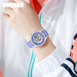 Skmei Digital Watch Men Silicone Strap 100M Water Resistant LED Display Sports Watch With Date And Time Function - Product Image 4