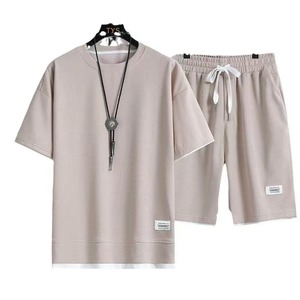 Nuovo Completo Estivo Casual da <span class=keywords><strong>Uomo</strong></span>: T-shirt a Maniche Corte e Pantaloncini, Set Due Pezzi Sportivo e Alla Moda - Product Image 1