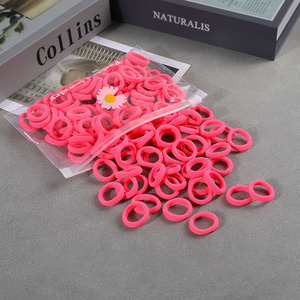 50 pz/set Nylon elastico ad alta elasticità fascette <span class=keywords><strong>per</strong></span> <span class=keywords><strong>capelli</strong></span> fascia <span class=keywords><strong>per</strong></span> <span class=keywords><strong>capelli</strong></span> Color caramella <span class=keywords><strong>per</strong></span> bambine - Product Image 5