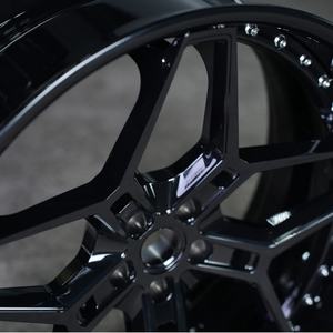 <span class=keywords><strong>Jantes</strong></span> forgées sur mesure - Alliage d'aluminium 6061-T6 17-24 pouces, PCD/ET/CB personnalisés, OEM accepté <span class=keywords><strong>pour</strong></span> BMW Benz Audi - Product Image 3