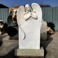Stèle funéraire verticale en granit gris, design simple, lettrage personnalisé, pierre tombale pour cimetière