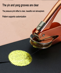 Sello de relieve personalizado con mango metálico, sello de relieve personalizado para sobres de papel con pegatinas de boda, sello de relieve personalizado. - Product Image 3