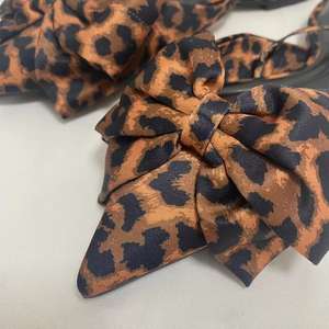 Sandalias de Mujer con Estampado de Leopardo, Nuevas Sandalias Planas con Punta en Pico, Sandalias de Verano para Mujer, Sandalias con Lazo, Zapatos de Mujer con Tira Trasera - Product Image 4