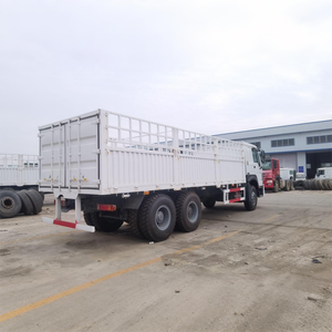 Camión de plataforma de malla Sinotruk HOWO 6x4 8x4 usado, 351-450 CV, 16 m³ para entrega de mercancías a granel en África - Product Image 5
