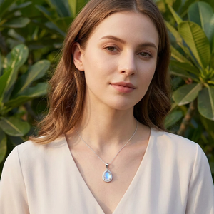 Natural Rainbow <b>Moonstone</b> Pear Shape <b>Pendant</b> 925 Sterling Silver Handmade Fine Gemstone Jewelry Wholesale Supplier - Product Image 5