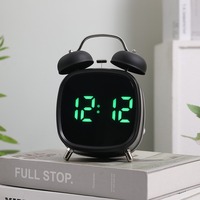 Réveil en métal multifonctionnel GH8032, grand réveil numérique à LED avec sonnerie extra forte, mode snooze pour chevet, bureau, maison, bureau