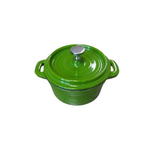 Mini Cocotte 8 oz Mini Horno Holandés 0,25 QT <span class=keywords><strong>asador</strong></span> <span class=keywords><strong>de</strong></span> ajo <span class=keywords><strong>de</strong></span> <span class=keywords><strong>hierro</strong></span> <span class=keywords><strong>fundido</strong></span> para horno olla confitada <span class=keywords><strong>de</strong></span> ajo Ramekins con tapas juego <span class=keywords><strong>de</strong></span> seguridad para horno - Product Image 5