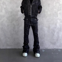 Jeans unisexe en denim moyen style américain inspiré de la mode urbaine, plissés, évasés, enduits de cire, avec détails rivets et jambes larges pour hommes - Vente en gros
