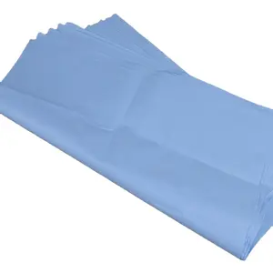 柔软的蓝色/绿色/白色高品质医用一次性无菌绉纸卷筒，用于医院设备包装