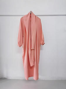 Robe à Capuche Unie Simple avec Poches Latérales <span class=keywords><strong>pour</strong></span> la Prière du Ramadan, Vente en Gros Usine 2026, Idéale <span class=keywords><strong>pour</strong></span> le Moyen-Orient, Convient à Dubaï et à la Turquie - Product Image 3
