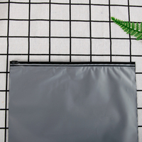 Sac en plastique polyéthylène noir mat et blanc avec fermeture éclair, écologique, biodégradable, personnalisé, givré, avec fermeture éclair pour vêtements