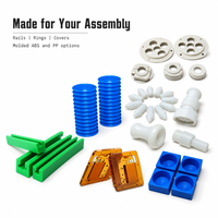 Fabrication sur mesure de moules d'injection pour capuchons, manchons et protections industriels en matériaux résistants aux UV de qualité alimentaire, avec options de couleur