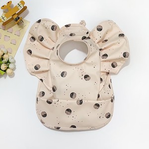 SZPAN facile da pulire bavaglini impermeabili in poliestere PU con volant ali d'angelo <span class=keywords><strong>acchiappa</strong></span> grembiule grembiule per bambino - Product Image 3
