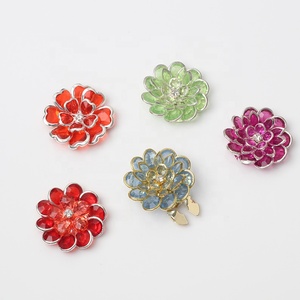 New Long Lanh Bạc Pha Lê Áo Sơ Mi Phụ Kiện Rhinestone Kim Loại Clip Bìa Nút - Product Image 3