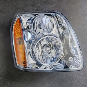 Phare avant gauche ou droit pour GMC Yukon 2007-2014, systèmes <span class=keywords><strong>d</strong></span>'éclairage automobile, chrome + jaune GM2502318 - Product Image 1