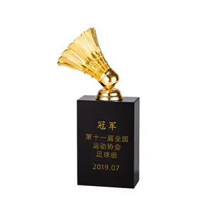 China Manufacturer Direct Supply Sports Theme K9 Crystal Badminton Trophies Black Base Cheap Price UV Award Medal Automotive