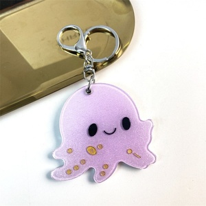 พวงกุญแจอะคริลิคดีไซน์สัตว์ทะเลน่ารัก รูปทรงปลาหมึก พร้อมกระจกกลมเล็กแบบเลื่อนได้ - Product Image 1