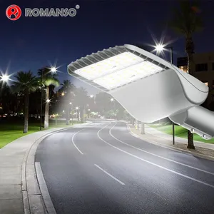 Réverbère LED extérieur de fabricants chinois 60W 100W Garantie de 5 ans Installation facile Réverbère LED