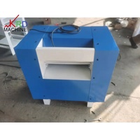 Petite machine à carder la laine et le coton de laboratoire, machine à peigner la laine, machine à ouvrir le coton pour les jouets en peluche