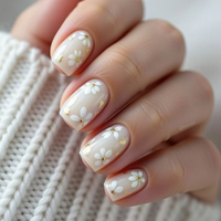 Uñas Postizas Removibles de Alta Gama con Diamantes Morados en Degradado y Flores con Pedrería, Exquisitas y Elegantes