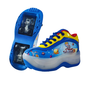 Chaussures de patinage à roulettes professionnelles pour enfants, Runaway clignotant, 4 roues - Product Image 1