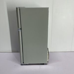 Réfrigérateur domestique à double porte avec congélateur supérieur, 100-149L, en acier inoxydable, à froid direct, dégivrage manuel - Product Image 6