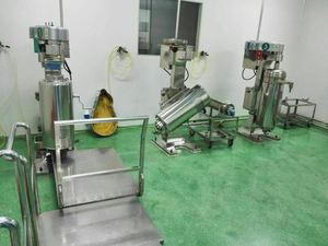 Centrifugeuse tubulaire industrielle pour la clarification de l'huile de soja / de l'huile de <span class=keywords><strong>poisson</strong></span> / des huiles essentielles - Product Image 2