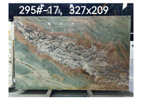 Panneau de marbre translucide vert exotique rétroéclairé en gros pour îlot de restaurant de luxe, comptoir de bar, mur TV décoratif