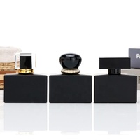 Flacon de parfum de luxe 50ml pour homme Flacon vaporisateur en verre rectangle noir avec bouchon de parfum de luxe