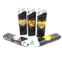 Briquets à gaz jetables en plastique bon marché briquet à flamme au butane rechargeable pour la cuisine briquet électronique unique en gros de Chine