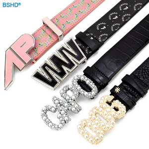 <strong>Custom</strong> Letter Shape Ladies Metal Belt Buckle Brand Logo Matt Silver Plating Metal 38mm Alloy Buckle for Man Women - Product Image 5