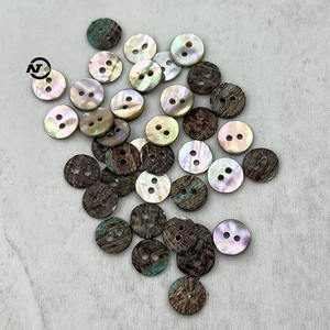 กระดุมเปลือกหอยมุกธรรมชาติ ทรงกลม กระดุมเปลือกหอยอะบาโลน กระดุมเปลือกหอยสังข์ กระดุมเปลือกหอยอะวาบิ แบบ 2 รู 4 แฉก - Product Image 3