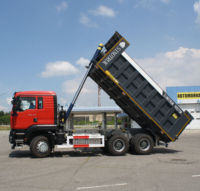 Tout nouveau camion benne à benne basculante Sinotruk Howo Tx 6x4 400Hp moteur diesel WEICHAI 12 roues transport minier bon prix marché africain