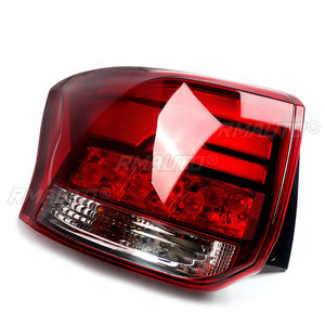 Pour Mitsubishi Outlander 2016-2021 : Ensemble de feux arrière (feu stop, clignotant) extérieur gauche et droit - Product Image 5