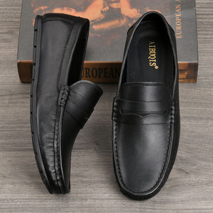Mocassins en cuir de vache pour hommes, bout rond, semelle en caoutchouc souple, chaussures décontractées d'été pour la conduite - Product Image 2